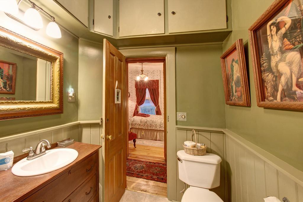 Margaretville Mountain Inn B&B Екстериор снимка